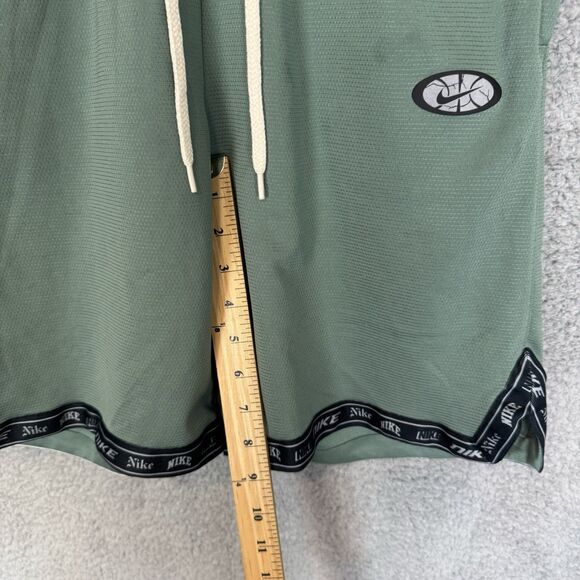 Nike Shorts Mens S Green Dri-FIT DNA Basketball Pockets Drawstring - Picture 3 of 7